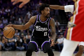 Mar 5, 2026; Sacramento, California, USA; Sacramento Kings guard Malik Monk (0) dribbles the ball against the New Orleans Pelicans during the fourth quarter at Golden 1 Center. Mandatory Credit: Dennis Lee-Imagn Images
