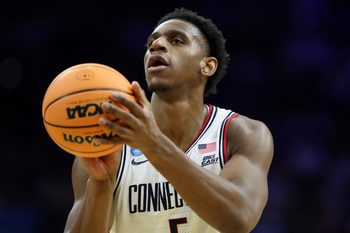 Mar 20, 2026; Philadelphia, PA, USA; UConn Huskies forward Tarris Reed Jr. (5) shoots a free throw in the first half during a first round game of the men's 2026 NCAA Tournament at Xfinity Mobile Arena. Mandatory Credit: Bill Streicher-Imagn Images