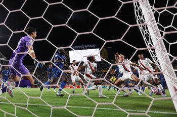 [Subscription Customers Only] Jun 30, 2025; Orlando, Florida, USA; Manchester City forward Erling Haaland (9) scores their second goal  during a round of 16 match of the 2025 FIFA Club World Cup at Camping World Stadium. Mandatory Credit: Lee Smith-Reuters via Imagn Images