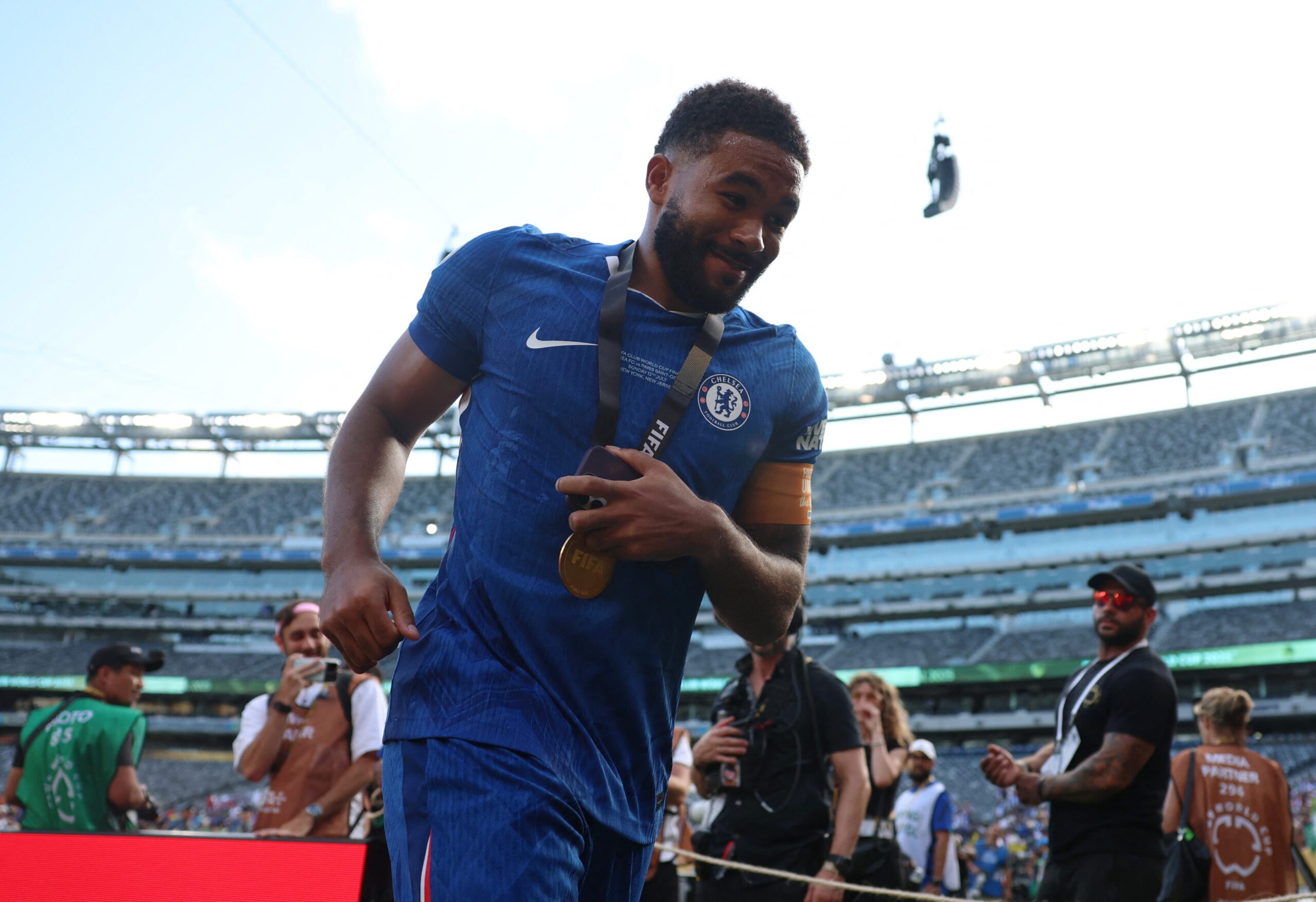[Subscription Customers Only] Jul 13, 2025; East Rutherford, New Jersey, USA; Chelsea FC defender Reece James (24) celebrates after winning the final of the 2025 FIFA Club World Cup at MetLife Stadium. Mandatory Credit: Hannah Mckay-Reuters via Imagn Images