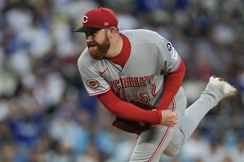 Cincinnati Reds starter Zack Littell delivers a pitch in the first inning against the Dodgers in Game 2 of a National League wild card series game in Los Angeles on Oct. 1.