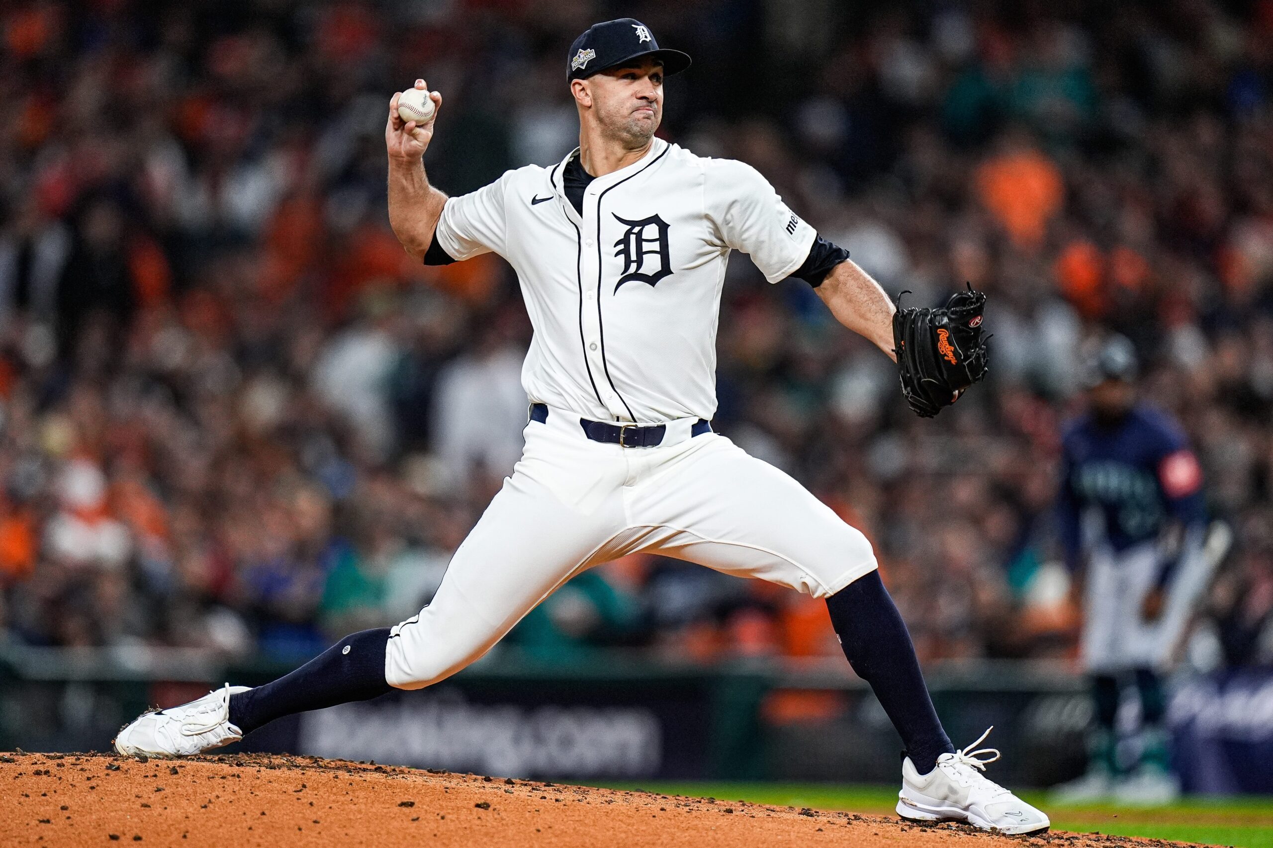 Detroit Tigers pitcher Jack Flaherty (9) throws against Seattle Mariners during the second inning during ALDS Game 3 at Comerica Park in Detroit on Tuesday, Oct. 7, 2025.
