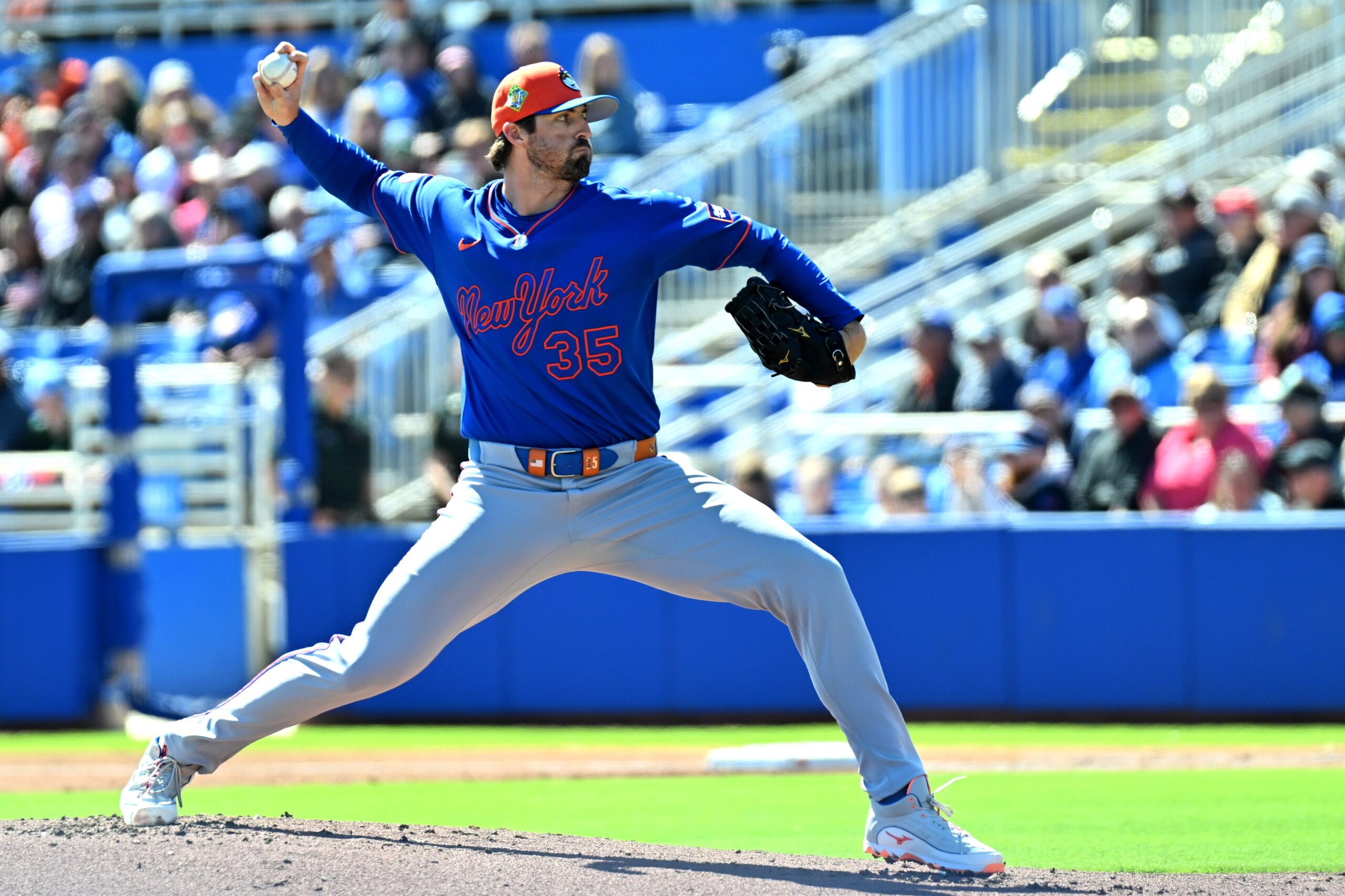 Feb 23, 2026; Dunedin, Florida, USA; New York Mets starting pitcher Clay Holmes (35) throws in the first inning against the Toronto Blue Jays at TD Ballpark. Mandatory Credit: Jonathan Dyer-Imagn Images