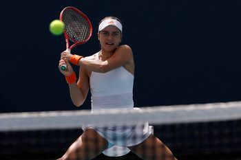 Mar 21, 2026; Miami Gardens, FL, USA; Iva Jovic (USA) hits a backhand against Paula Badosa (ESP)(not pictured) on day five of the 2026 Miami Open at Hard Rock Stadium. Mandatory Credit: Geoff Burke-Imagn Images