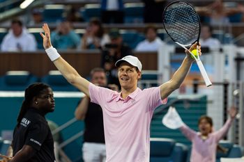 Mar 29, 2026; Miami Gardens, FL, USA; Jannik Sinner of Italy celebrates his victory over Jiri Lehecka of the Czech Republic in the final of the men’s singles at the Miami Open at the Hard Rock Stadium. Mandatory Credit: Mike Frey-Imagn Images