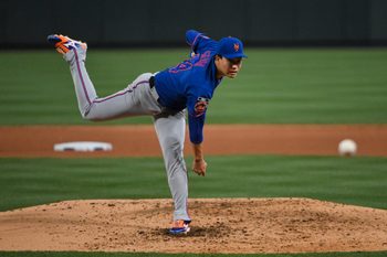 Mar 31, 2026; St. Louis, Missouri, USA; New York Mets starting pitcher Kodai Senga (34) pitches against the St. Louis Cardinals during the fourth inning at Busch Stadium. Mandatory Credit: Jeff Curry-Imagn Images