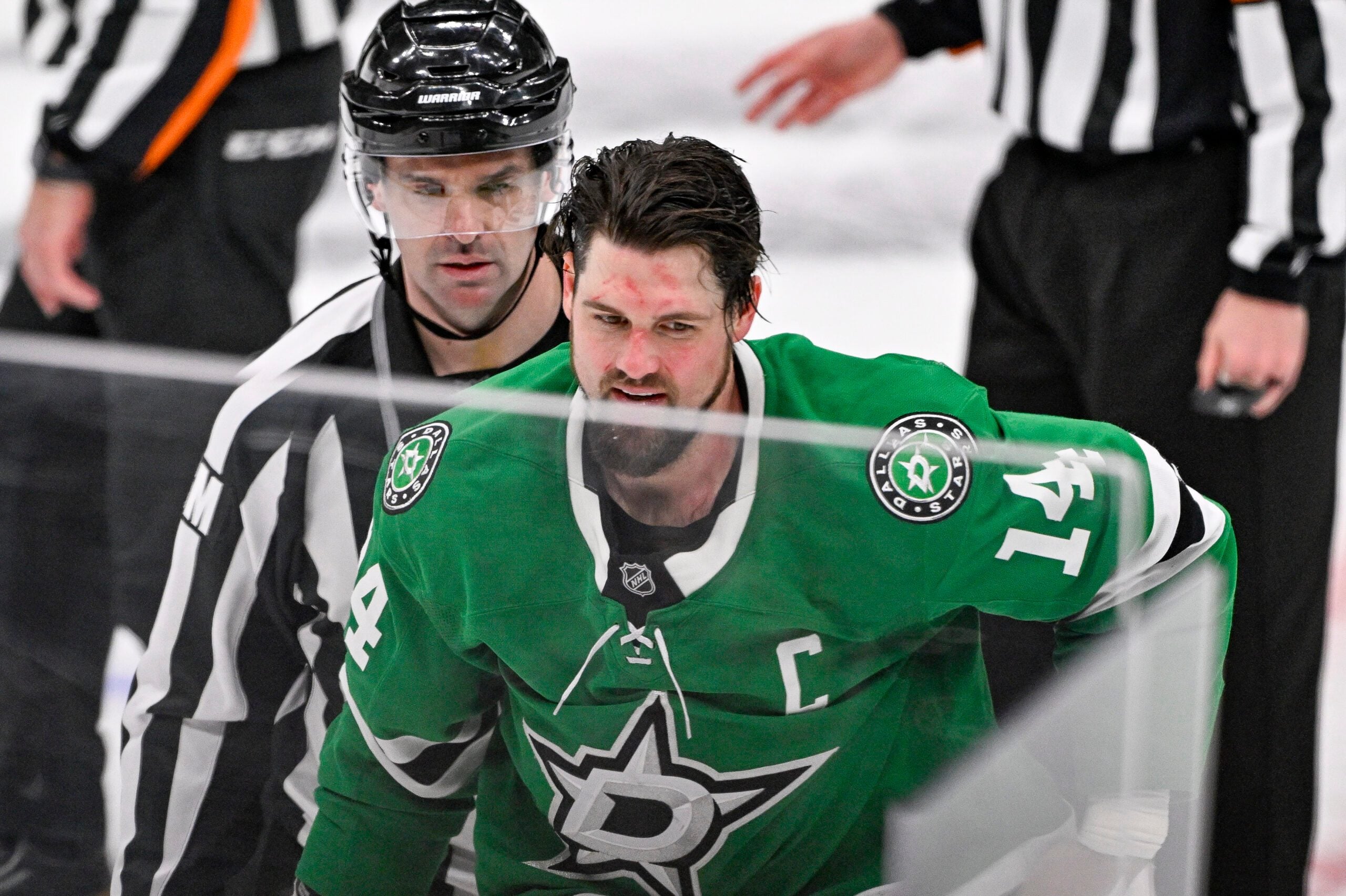 Apr 2, 2026; Dallas, Texas, USA; Dallas Stars left wing Jamie Benn (14) skates off the ice after fighting Winnipeg Jets center Adam Lowry (not pictured) during the third period at the American Airlines Center. Mandatory Credit: Jerome Miron-Imagn Images
