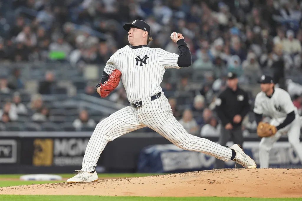 Apr 4, 2026; Bronx, New York, USA; New York Yankees pitcher Ryan Weathers (40) delivers a pitch against the Miami Marlins during the second inning at Yankee Stadium. Mandatory Credit: Gregory Fisher-Imagn Images