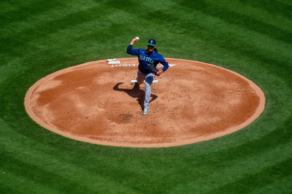 Apr 5, 2026; Anaheim, California, USA; Seattle Mariners pitcher Luis Castillo (58) throws against the Los Angeles Angels during the first inning at Angel Stadium. Mandatory Credit: Gary A. Vasquez-Imagn Images