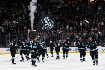 Apr 9, 2026; Salt Lake City, Utah, USA; Utah Mammoth players acknowledge the crowd after defeating the Nashville Predators in the third period at Delta Center. Mandatory Credit: Rob Gray-Imagn Images