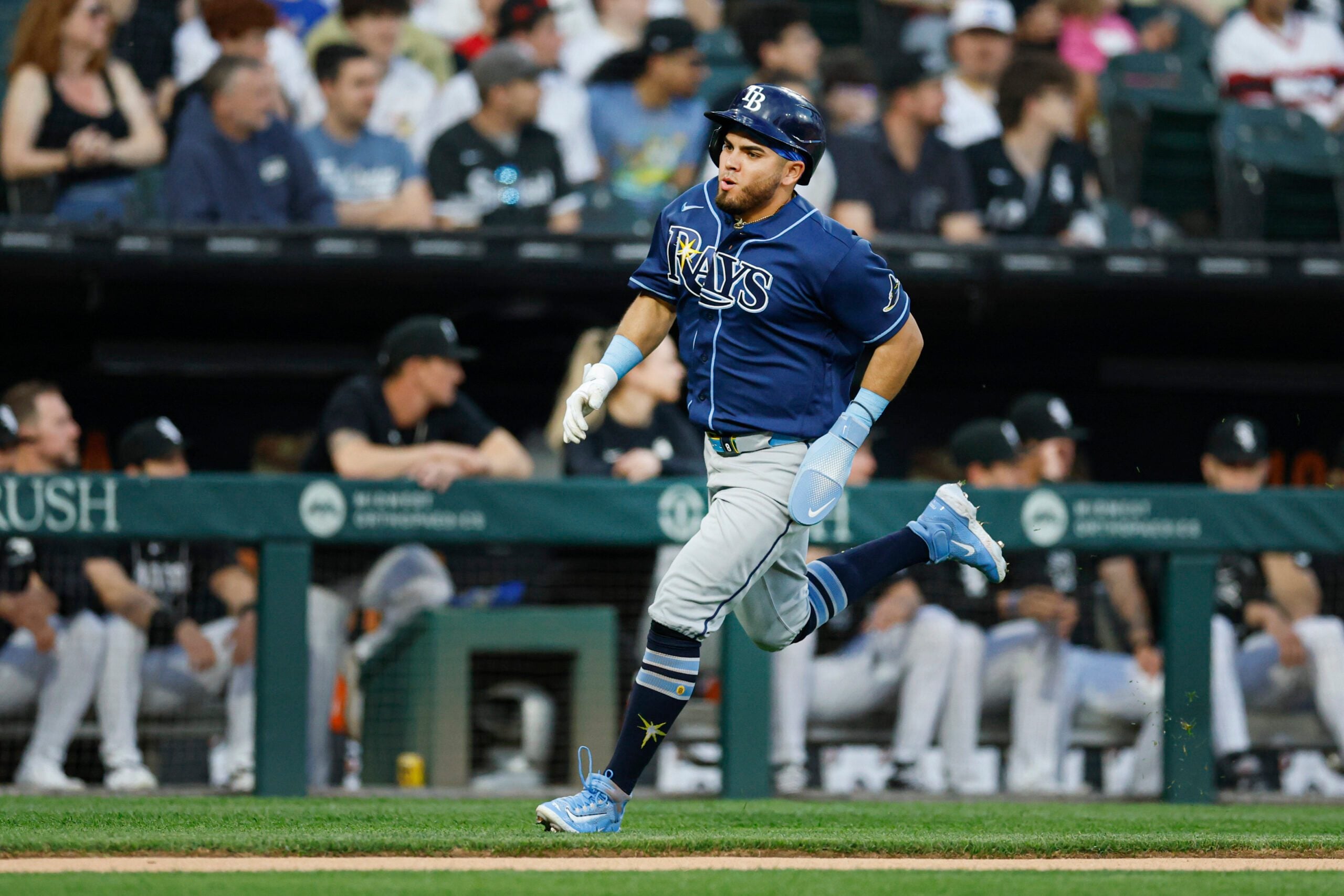 Apr 14, 2026; Chicago, Illinois, USA; Tampa Bay Rays first baseman Jonathan Aranda (8) runs to score against the Chicago White Sox during the first inning at Rate Field. Mandatory Credit: Kamil Krzaczynski-Imagn Images