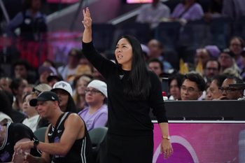 Sep 6, 2025; San Francisco, California, USA;  Golden State Valkyries head coach Natalie Nakase coaches her team against the Minnesota Lynx in the third quarter at Chase Center. Mandatory Credit: David Gonzales-Imagn Images