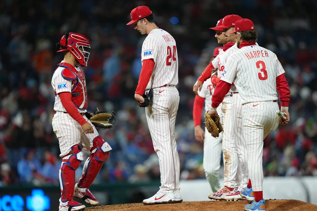 Apr 19, 2026; Philadelphia, Pennsylvania, USA; Philadelphia Phillies starting pitcher Andrew Painter (24) reacts after being removed from the game against the Atlanta Braves in the fifth inning at Citizens Bank Park. Mandatory Credit: Kyle Ross-Imagn Images