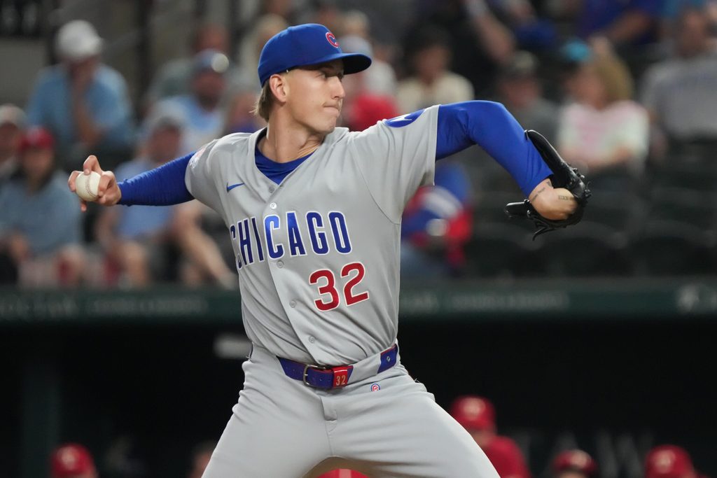 May 8, 2026; Arlington, Texas, USA; Chicago Cubs pitcher Ben Brown (32) throws to the plate during the first inning against the Texas Rangers at Globe Life Field. Mandatory Credit: Raymond Carlin III-Imagn Images