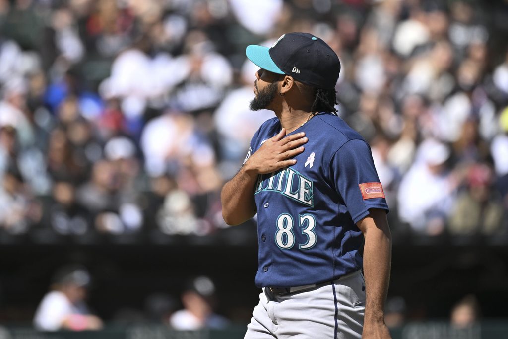May 10, 2026; Chicago, Illinois, USA; Seattle Mariners pitcher Eduard Bazardo (83) after the eighth inning against the Chicago White Sox at Rate Field. Mandatory Credit: Matt Marton-Imagn Images