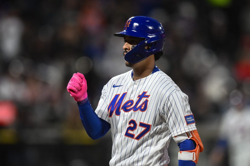 May 12, 2026; New York City, New York, USA; New York Mets first baseman Mark Vientos (27) reacts after hitting a RBI single during the second inning against the Detroit Tigers at Citi Field. Mandatory Credit: John Jones-Imagn Images