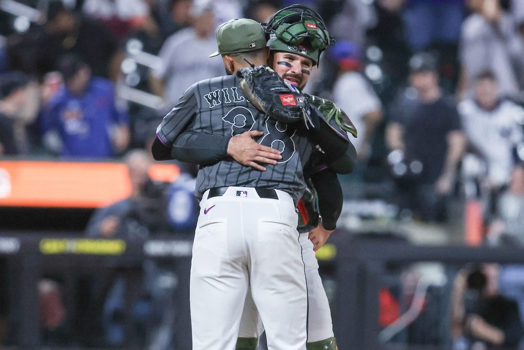 May 16, 2026; New York City, New York, USA; New York Mets relief pitcher Devin Williams (38) is greeted by catcher Luis Torrens (13) after defeating the New York Yankees at Citi Field. Mandatory Credit: Wendell Cruz-Imagn Images