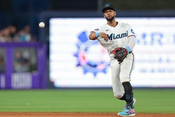 May 23, 2026; Miami, Florida, USA; Miami Marlins shortstop Otto Lopez (6) throws to first base to retire New York Mets left fielder Juan Soto (not pictured) during the ninth inning at loanDepot Park. Mandatory Credit: Sam Navarro-Imagn Images