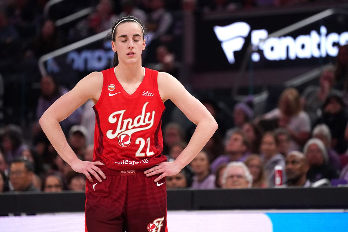 May 28, 2026; San Francisco, California, USA;  Indiana Fever guard Caitlin Clark (22) waits for play to resume against the Golden State Valkyries in the third quarter at Chase Center. Mandatory Credit: David Gonzales-Imagn Images