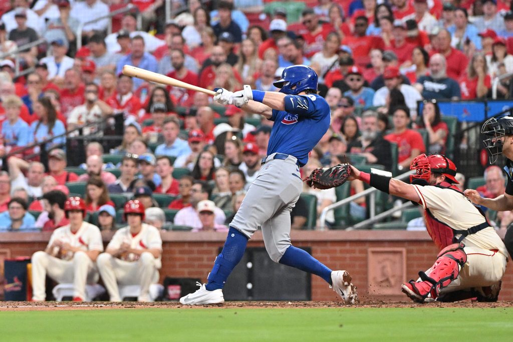 May 30, 2026; St. Louis, Missouri, USA; Chicago Cubs second baseman Nico Hoerner (2) hits an RBI single against the St. Louis Cardinals during the sixth inning at Busch Stadium. Mandatory Credit: Jeff Le-Imagn Images