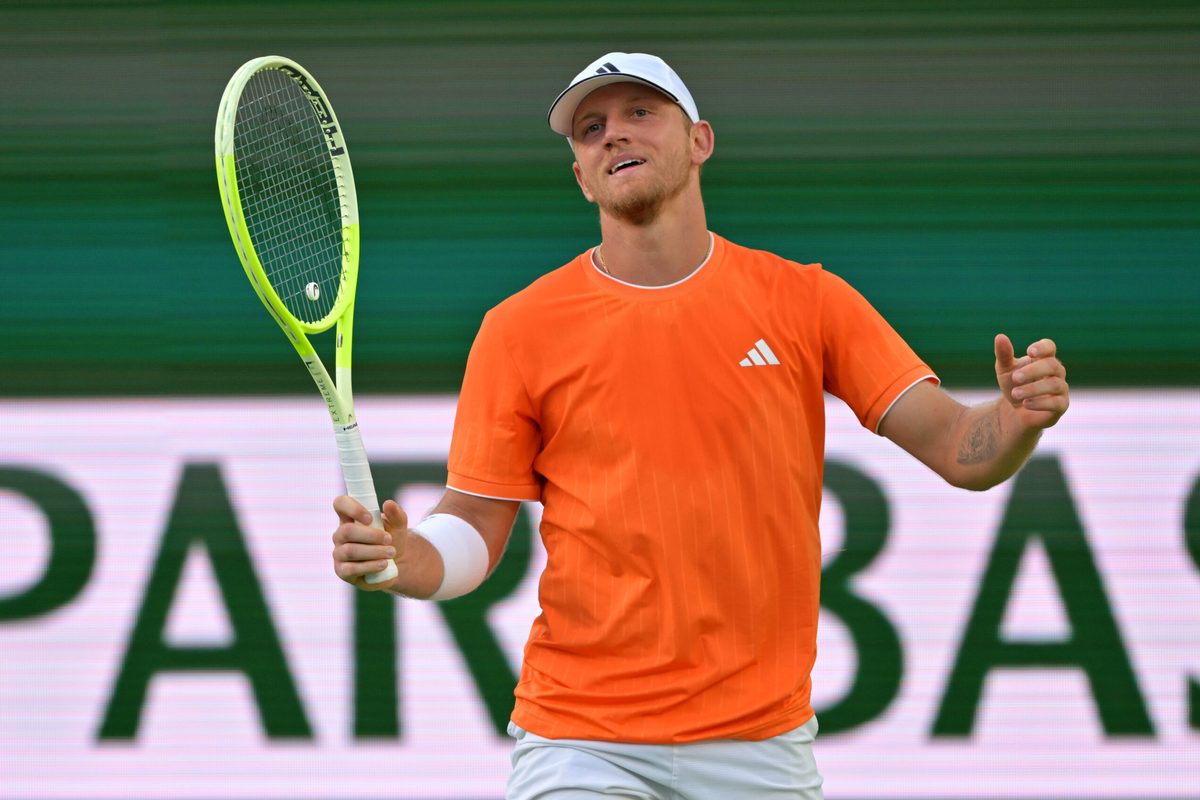 Mar 10, 2026; Indian Wells, CA, USA; Alejandro Davidovich Fokina (ESP) reacts after missing a shot during his fourth round match against  Learner Tien (USA) in the BNP Paribas Open at the Indian Wells Tennis Garden. Mandatory Credit: Jayne Kamin-Oncea-Imagn Images