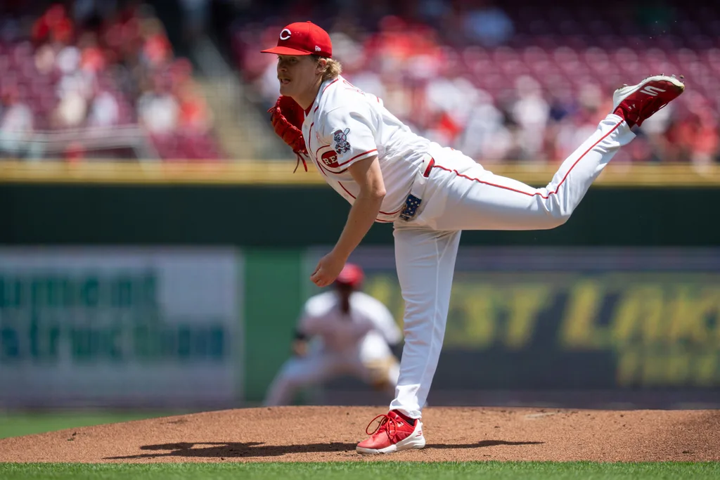 May 10, 2026; Cincinnati, Ohio, USA; Cincinnati Reds pitcher Andrew Abbott (41) throws against the Houston Astros at Great American Ball Park. Mandatory Credit: Aaron Doster-Imagn Images