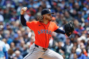 May 22, 2026; Chicago, Illinois, USA; Houston Astros starting pitcher Spencer Arrighetti (41) delivers a pitch against the Chicago Cubs during the first inning at Wrigley Field. Mandatory Credit: Kamil Krzaczynski-Imagn Images
