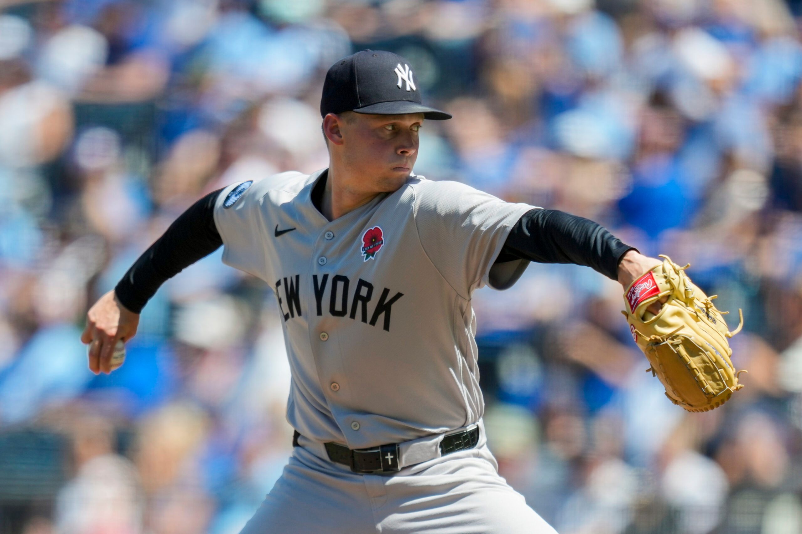 May 25, 2026; Kansas City, Missouri, USA; New York Yankees pitcher Will Warren (29) pitches during the first inning against the Kansas City Royals at Kauffman Stadium. Mandatory Credit: Jay Biggerstaff-Imagn Images