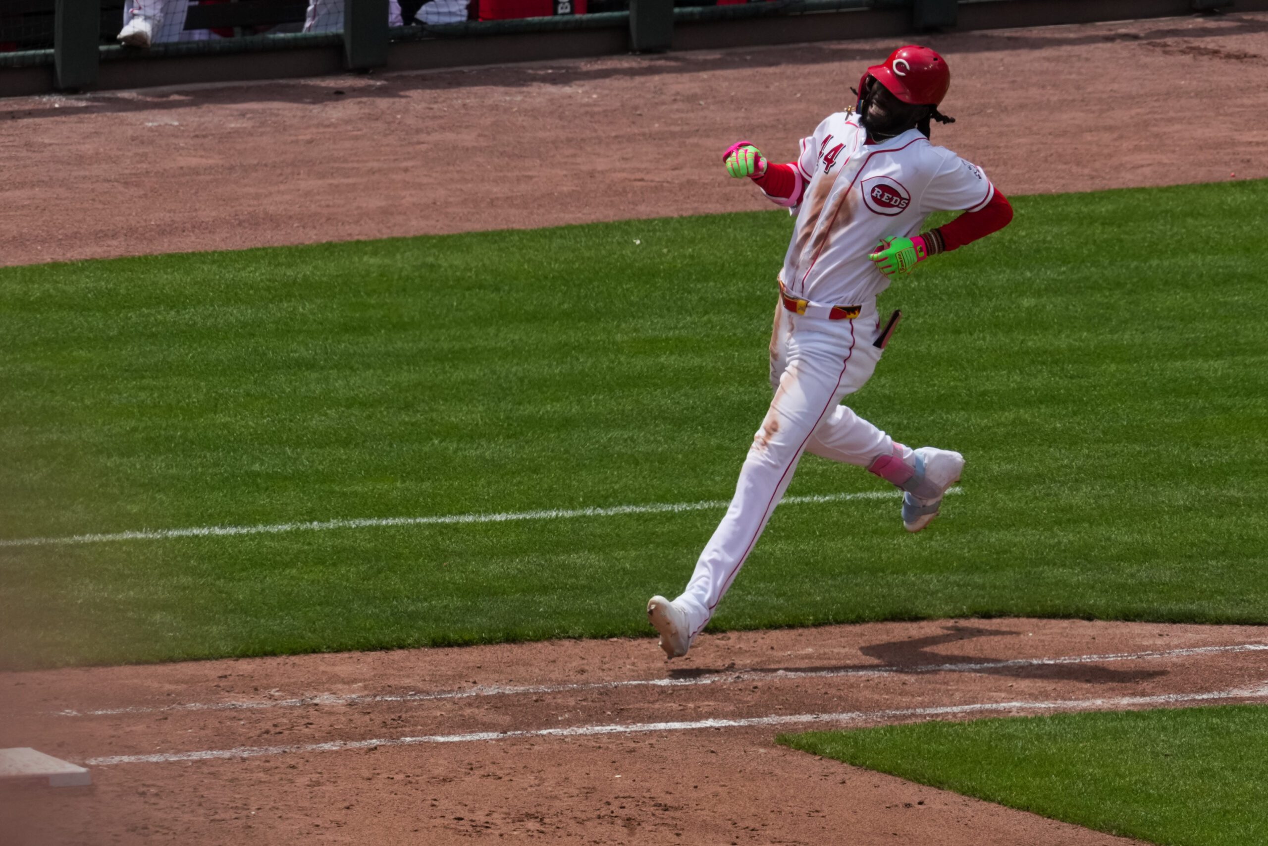 May 31, 2026; Cincinnati, Ohio, USA; Cincinnati Reds shortstop Elly de la Cruz (44) reacts as he runs to first base, after hitting a single against the Atlanta Braves in the fifth inning at Great American Ball Park. Mandatory Credit: Aaron Doster-Imagn Images