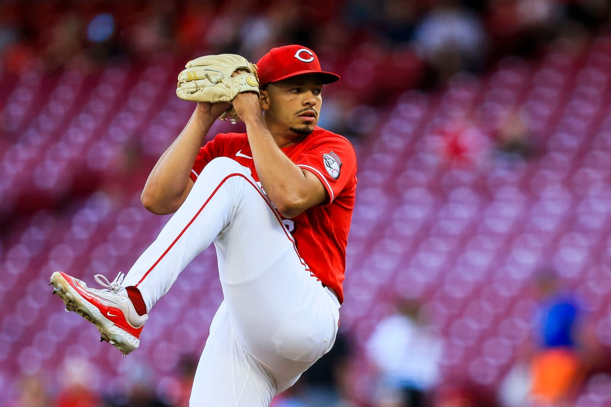 Jun 3, 2026; Cincinnati, Ohio, USA; Cincinnati Reds starting pitcher Chase Burns (26) pitches against the Kansas City Royals in the first inning at Great American Ball Park. Mandatory Credit: Katie Stratman-Imagn Images