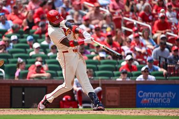 Jun 6, 2026; St. Louis, Missouri, USA; St. Louis Cardinals right fielder Jordan Walker (18) hits a solo home run against the Cincinnati Reds during the fifth inning at Busch Stadium. Mandatory Credit: Jeff Curry-Imagn Images