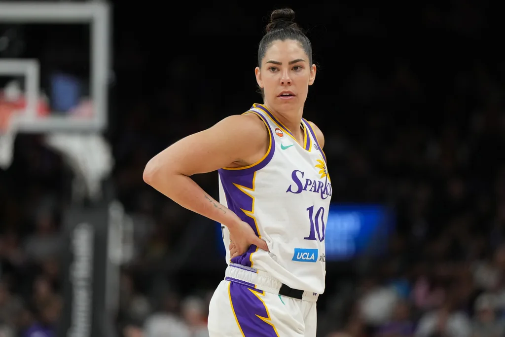 Jun 13, 2026; Phoenix, Arizona, USA; Los Angeles Sparks guard Kelsey Plum (10) celebrates after defeating the Phoenix Mercury in overtime at Mortgage Matchup Center. Mandatory Credit: Rick Scuteri-Imagn Images