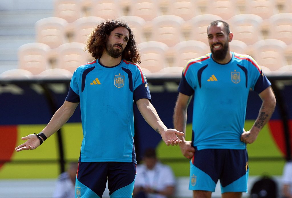 June 14, 2026; Kennesaw, Georgia, U.S.; Spain's Marc Cucurella and Borja Iglesias during training. Mandatory Credit: Jordan Godfree-Imagn Images