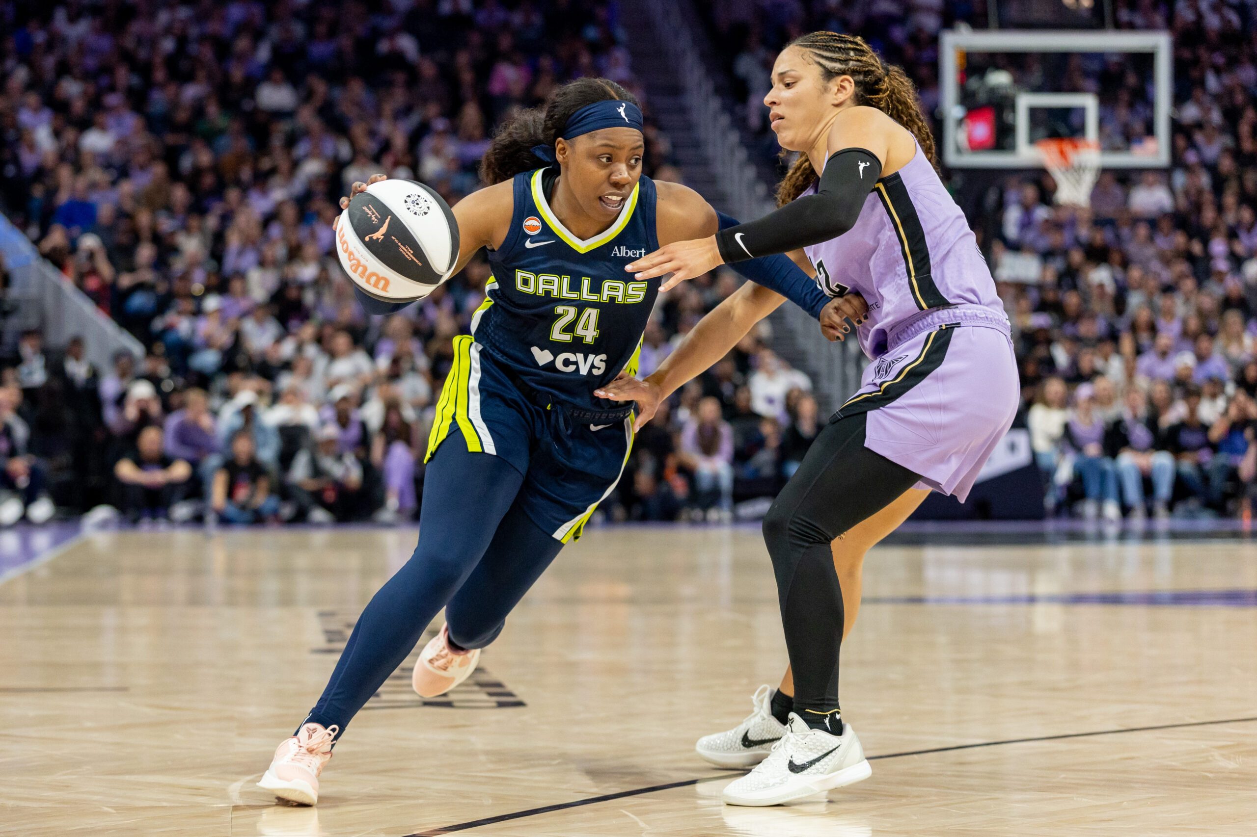Jun 17, 2026; San Francisco, California, USA; Dallas Wings guard Arike Ogunbowale (24) drives during the fourth quarter against the Golden State Valkyries at Chase Center. Mandatory Credit: Bob Kupbens-Imagn Images
