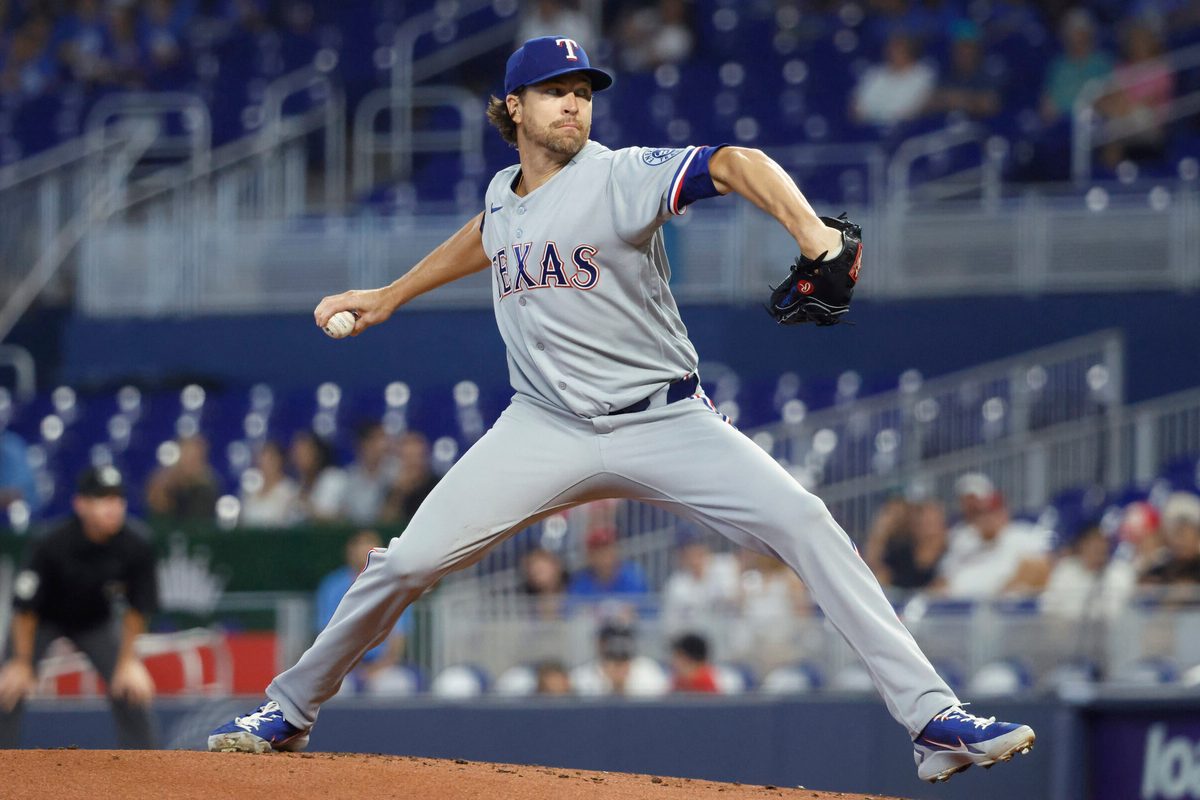 Jun 24, 2026; Miami, Florida, USA;  Texas Rangers pitcher Jacob Degrom (48) throws against the Miami Marlins during the first inning at loanDepot Park. Mandatory Credit: Rhona Wise-Imagn Images