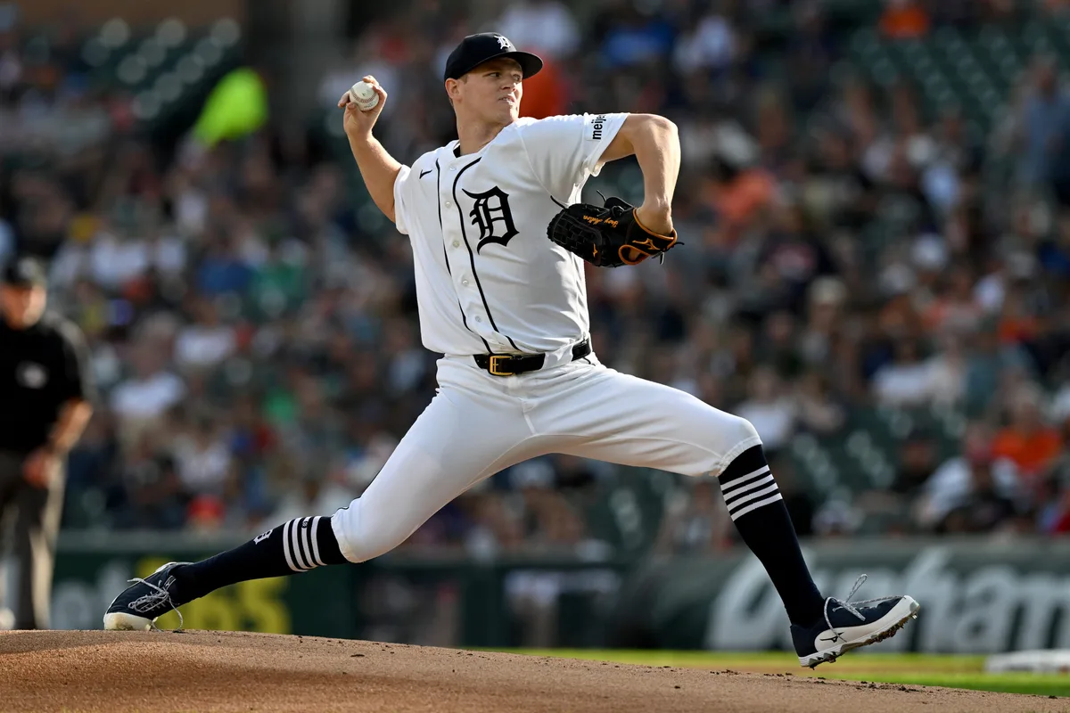 Jun 25, 2026; Detroit, Michigan, USA; Detroit Tigers starting pitcher Troy Melton (52) throws a pitch against the Houston Astros in the first inning at Comerica Park. Mandatory Credit: Lon Horwedel-Imagn Images