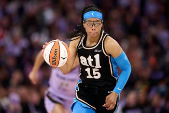 Jun 26, 2026; San Francisco, California, USA; Atlanta Dream guard Allisha Gray (15) brings the ball upcourt against the Golden State Valkyries during the fourth quarter at Chase Center. Mandatory Credit: Robert Edwards-Imagn Images