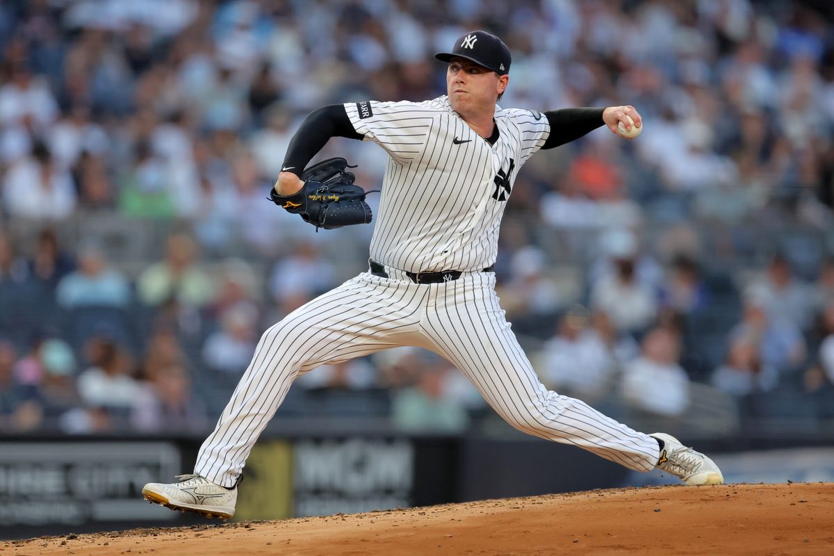 Jun 29, 2026; Bronx, New York, USA; New York Yankees starting pitcher Ryan Weathers (40) pitches against the Detroit Tigers during the second inning at Yankee Stadium. Mandatory Credit: Brad Penner-Imagn Images