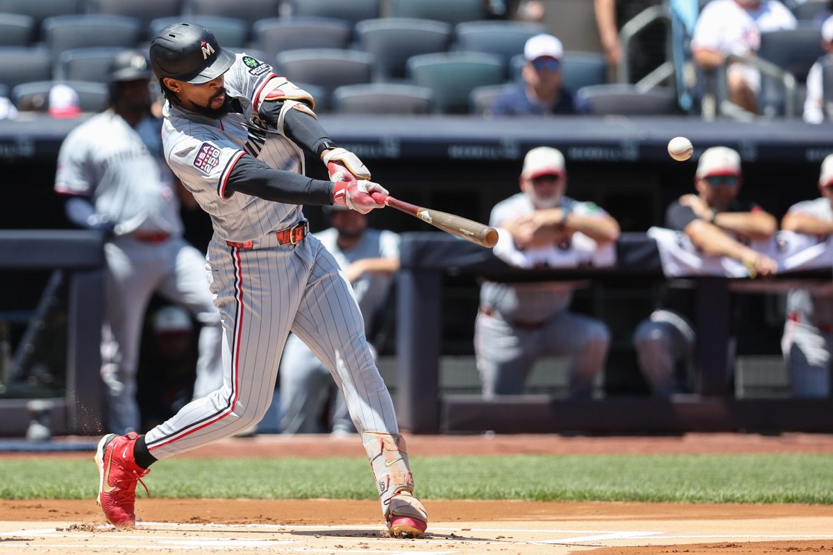 Jul 4, 2026; Bronx, New York, USA;  Minnesota Twins center fielder Byron Buxton (25) hits an RBI double in the first inning against the New York Yankees at Yankee Stadium. Mandatory Credit: Wendell Cruz-Imagn Images