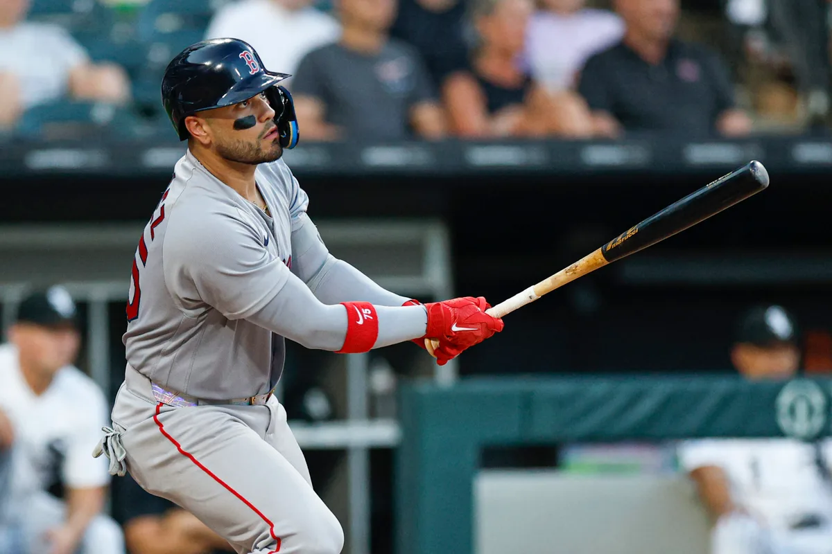 Jul 8, 2026; Chicago, Illinois, USA; Boston Red Sox catcher Carlos Narváez (75) hits an RBI-double against the Chicago White Sox during the fourth inning at Rate Field. Mandatory Credit: Kamil Krzaczynski-Imagn Images