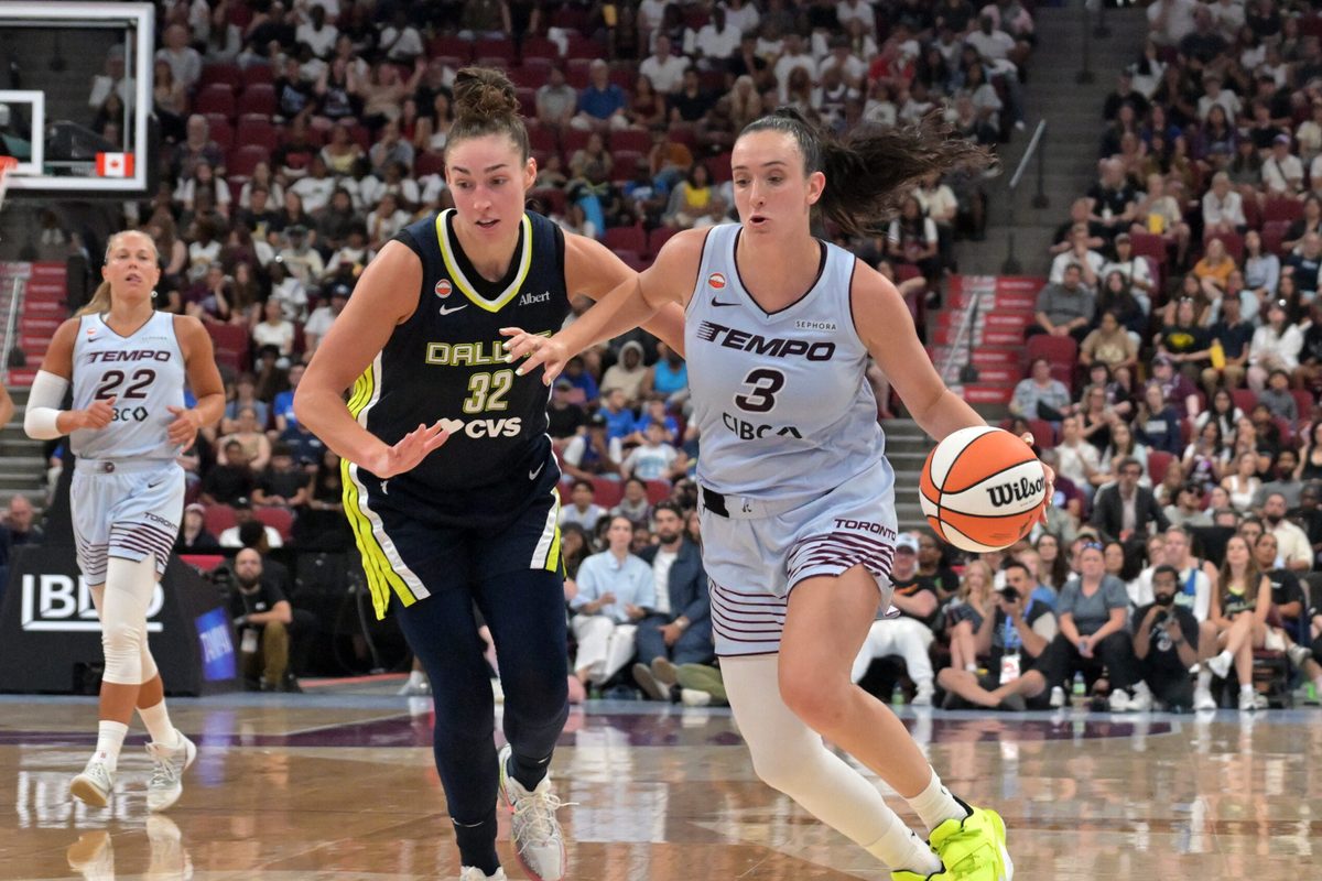 Jul 10, 2026; Montreal, Quebec, CAN; Dallas Wings forward Jessica Shepard (32) and Toronto Tempo guard Marina Mabrey (3) in the second half at the Bell Centre. Mandatory Credit: Eric Bolte-Imagn Images