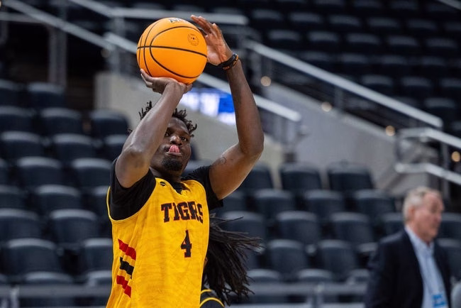 Basketball, Person, Playing Basketball