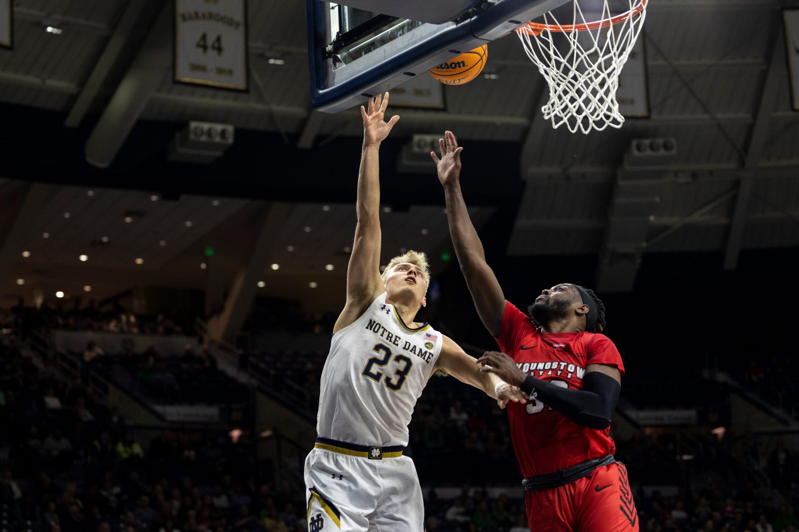 Notre Dame guard Dane Goodwin (23) goes up for a layup as Youngstown State guard Garrett Covington (32) defends during the Youngstown State-Notre Dame NCAA Men s basketball game on Sunday, November 13, 2022, at Purcell Pavilion in South Bend, Indiana.
Youngstown State Vs Notre Dame