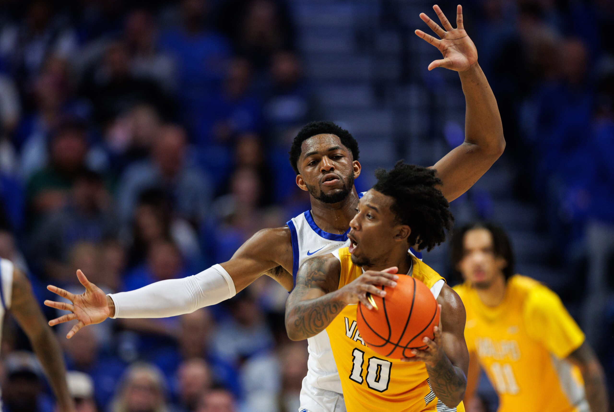 Nov 7, 2025; Lexington, Kentucky, USA; Kentucky Wildcats forward Mouhamed Dioubate (23) guards Valparaiso Beacons guard Mark Brown (10) during the second half at Rupp Arena at Central Bank Center. Mandatory Credit: Jordan Prather-Imagn Images