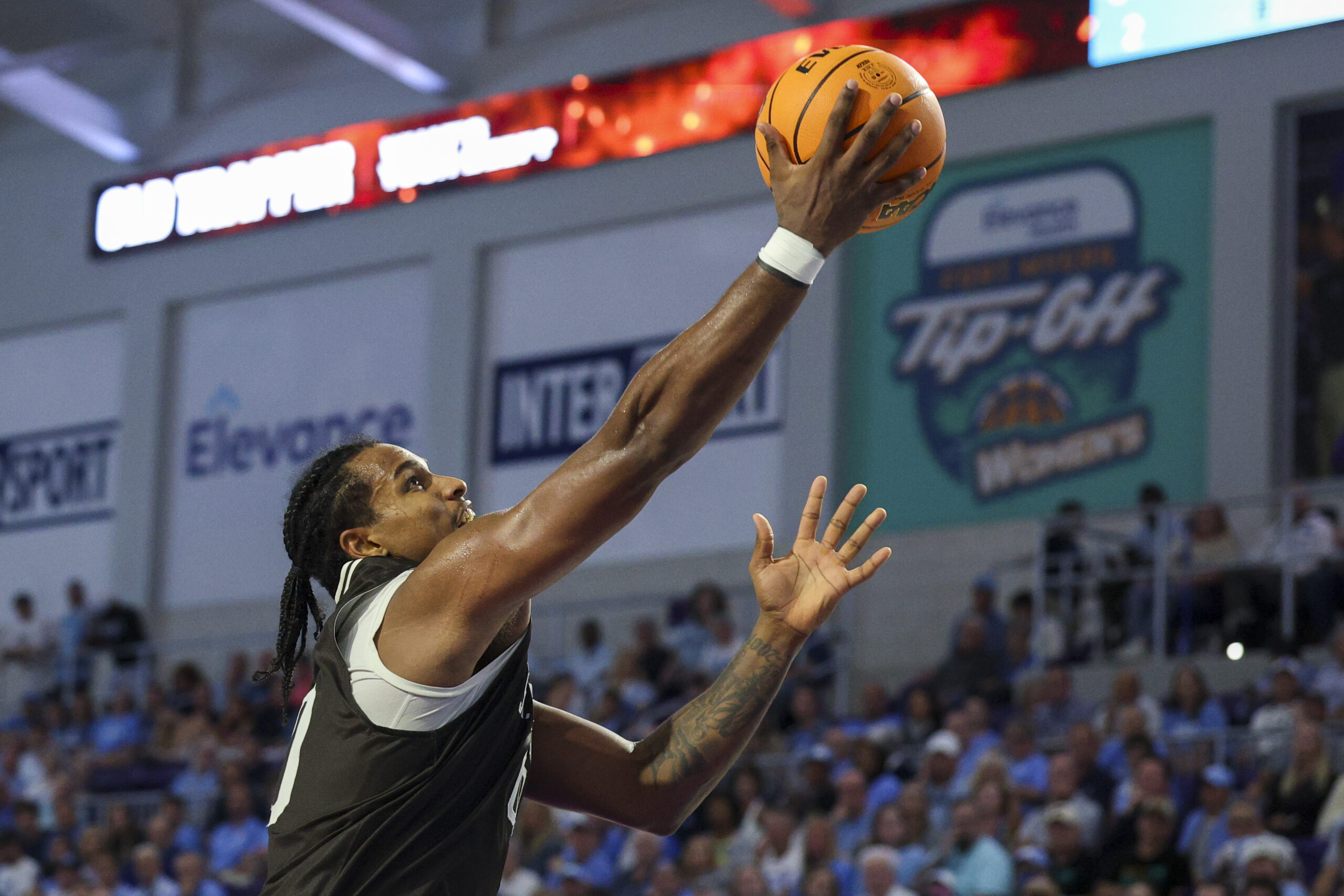 Nov 25, 2025; Fort Myers, Florida, USA; St. Bonaventure Bonnies guard Cayden Charles (24) drives to the basket against the North Carolina Tar Heels in the second half at Suncoast Credit Union Arena. Mandatory Credit: Nathan Ray Seebeck-Imagn Images