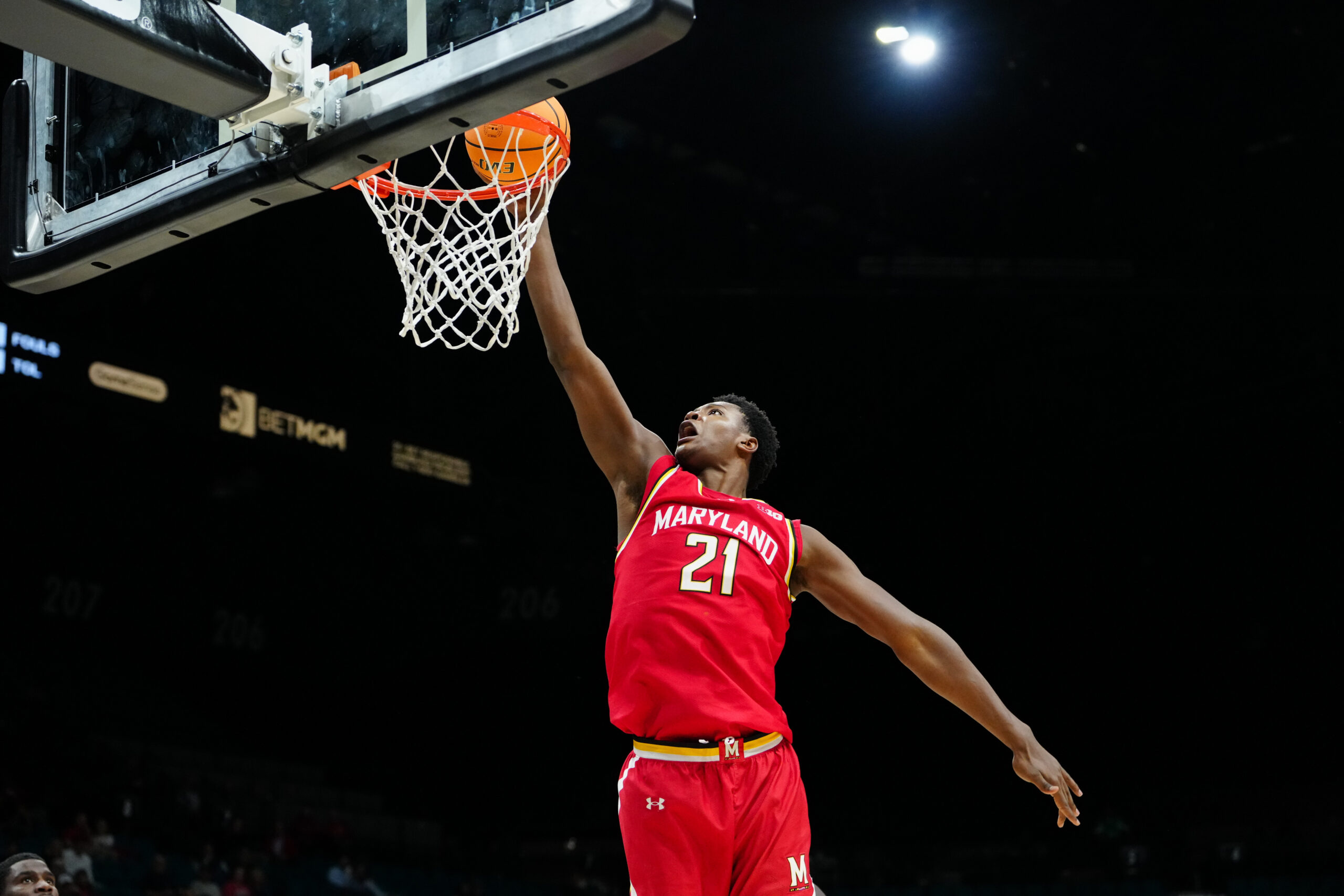 Nov 25, 2025; Las Vegas, NV, USA; Maryland Terrapins forward Pharrel Payne (21) shoots a lay up in the second half against Gonzaga Bulldogs in a 2025 Players Era Festival group play game at MGM Grand Garden Arena. Mandatory Credit: Stephen R. Sylvanie-Imagn Images