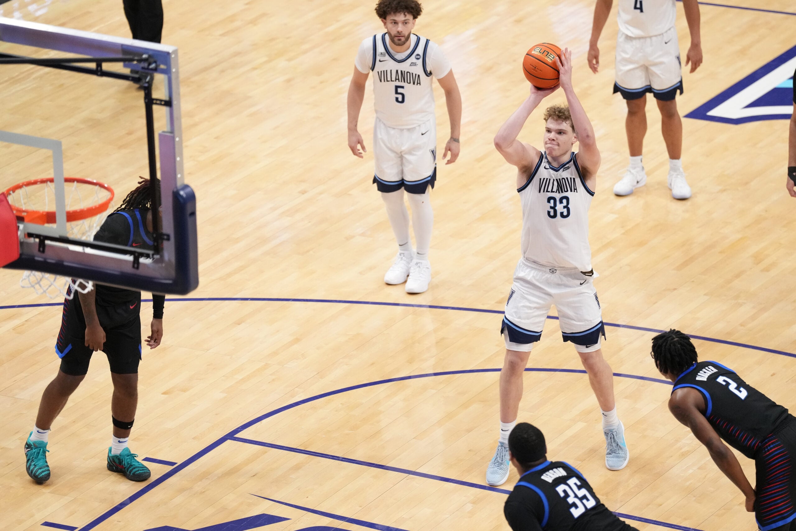 Dec 31, 2025; Villanova, Pennsylvania, USA; Villanova Wildcats forward Matt Hodge (33) shoots a free throw against the DePaul Blue Demons in the second half at William B. Finneran Pavilion. Mandatory Credit: Kyle Ross-Imagn Images