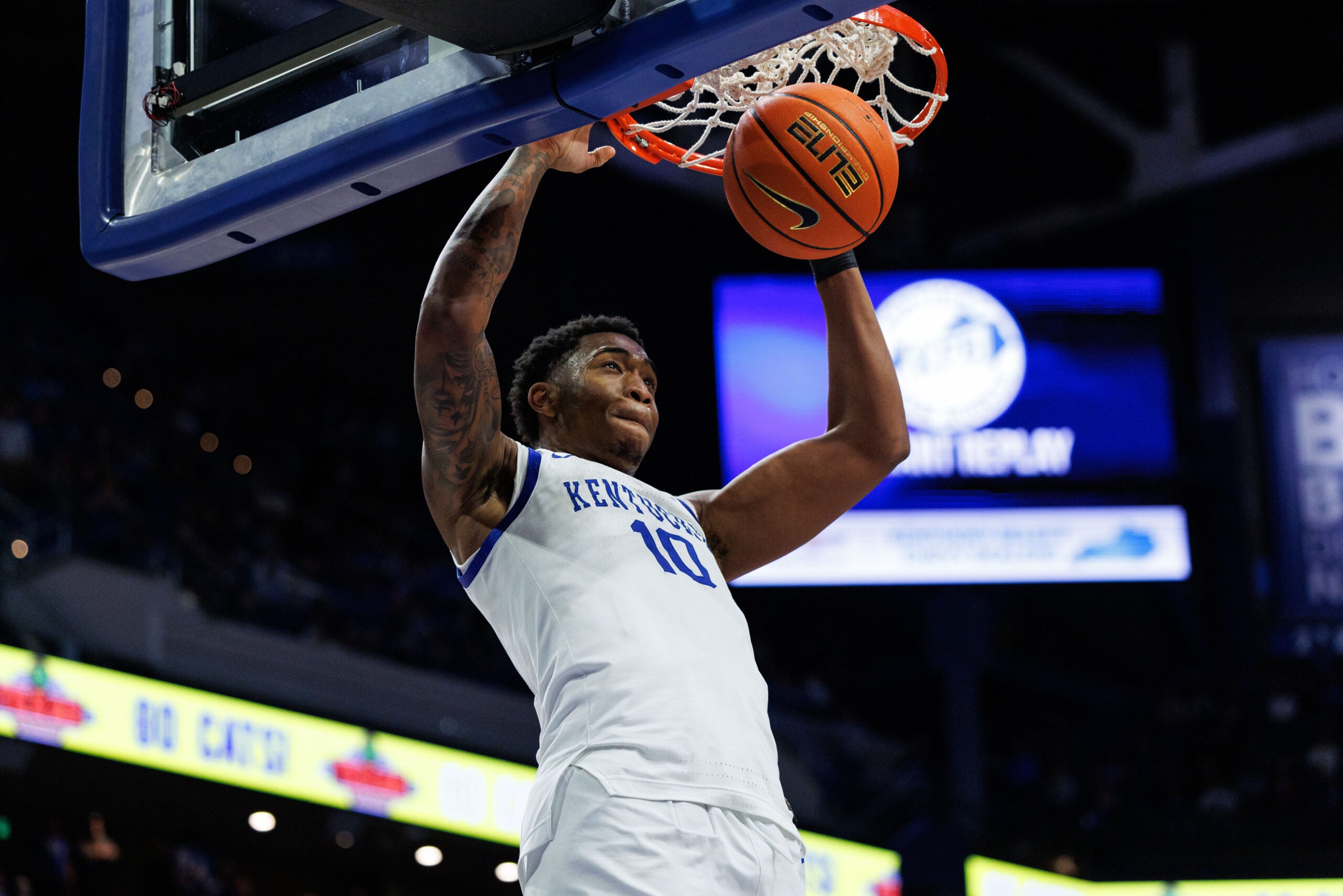 Feb 4, 2026; Lexington, Kentucky, USA; Kentucky Wildcats forward Brandon Garrison (10) dunks during the second half against the Oklahoma Sooners at Rupp Arena at Central Bank Center. Mandatory Credit: Jordan Prather-Imagn Images