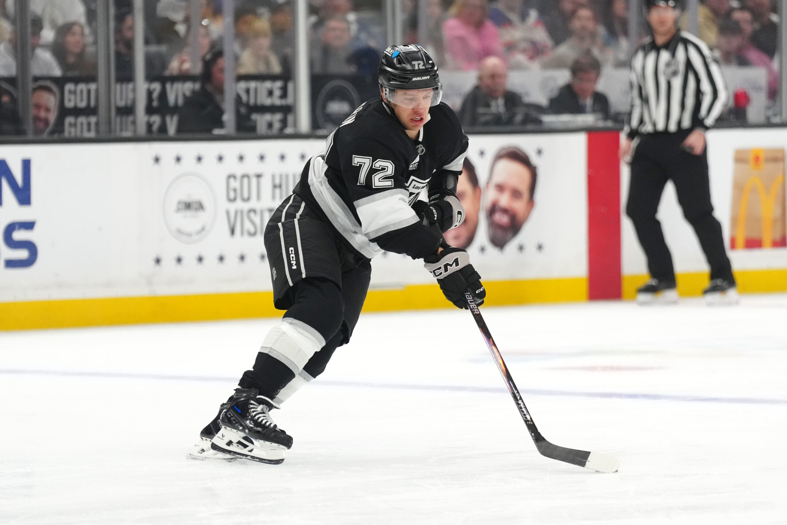 Mar 5, 2026; Los Angeles, California, USA; LA Kings left wing Artemi Panarin (72) skates against the New York Islanders in the second period at Crypto.com Arena. Mandatory Credit: Kirby Lee-Imagn Images
