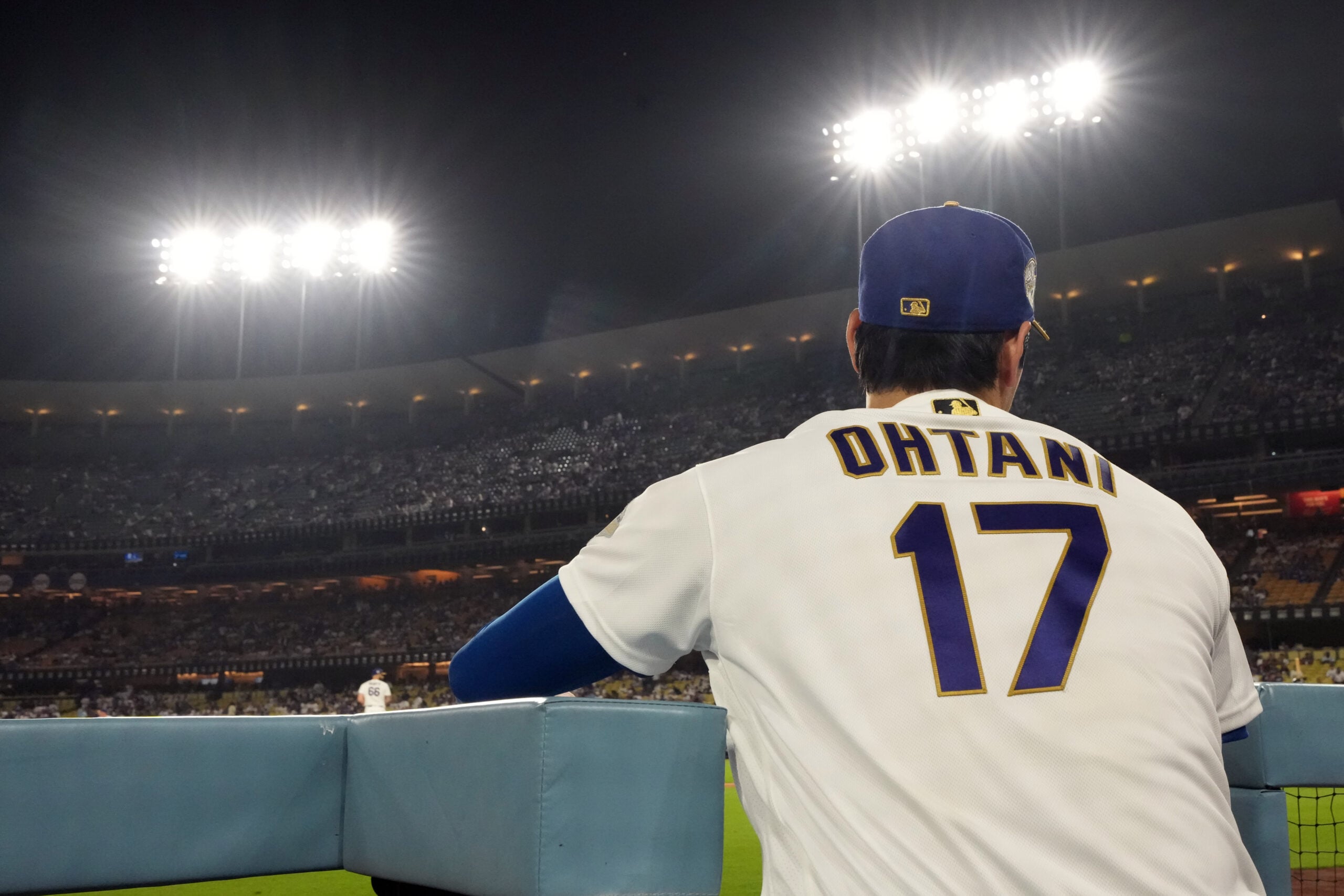 Mar 26, 2026; Los Angeles, California, USA; Los Angeles Dodgers designated hitter Shohei Ohtani (17) watches in the ninth inning against the Arizona Diamondbacks at Dodger Stadium. Mandatory Credit: Kirby Lee-Imagn Images